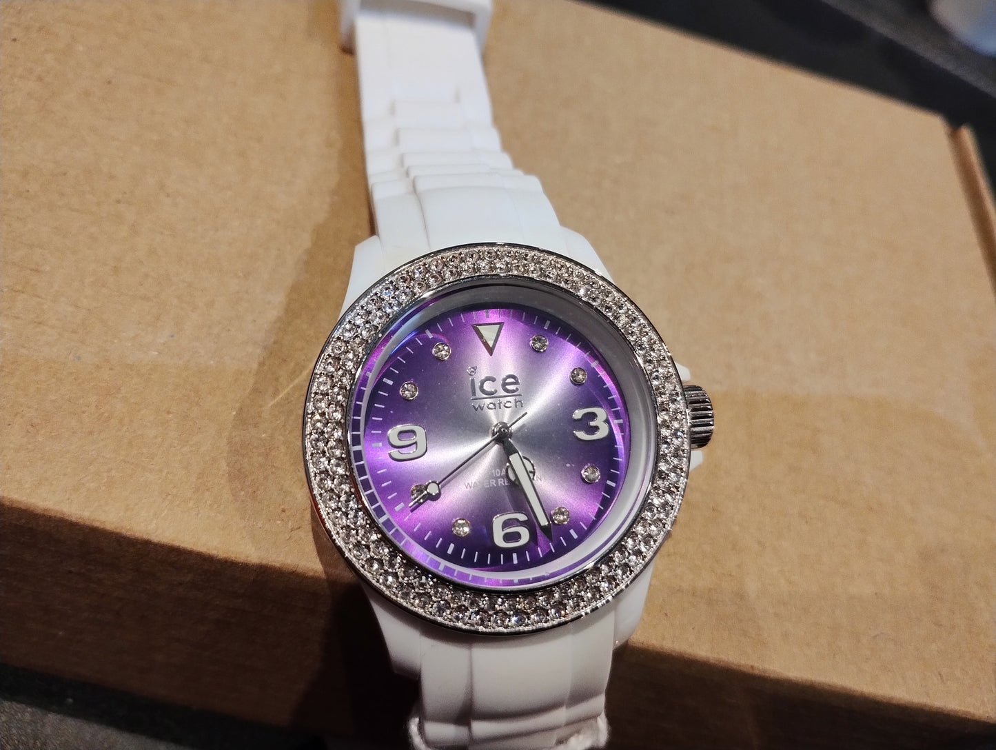 OUTLET ICE WATCH LAATSTE STUK