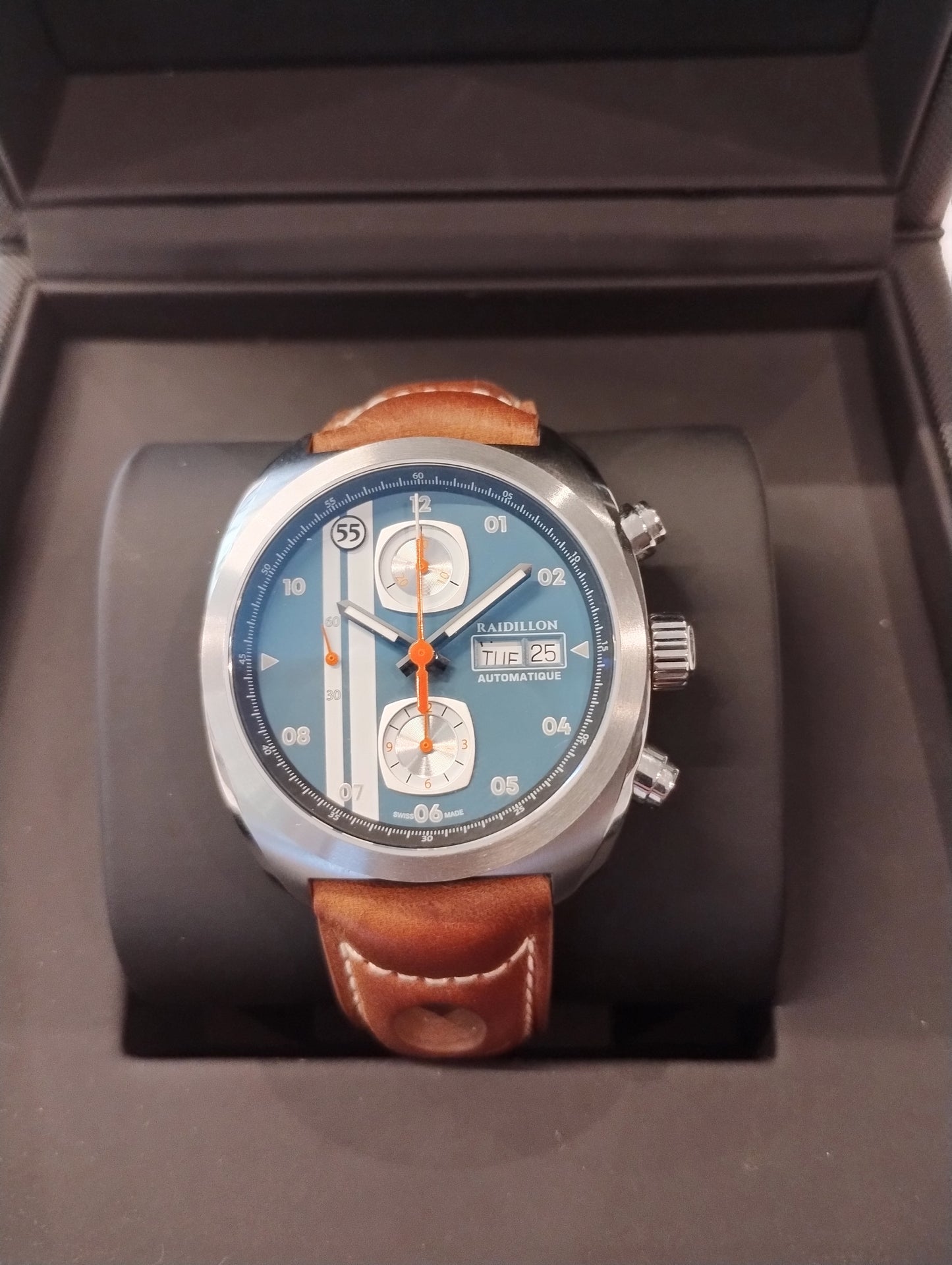 Raidillon Limited Edition: 39/55. Miles-C10-1003. Enkel te bezichtigen op afspraak.